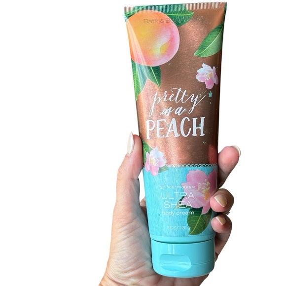 Bath & Body Works Pretty as a Peach Body Cream 8 oz Ultra Shea - Picture 3 of 4